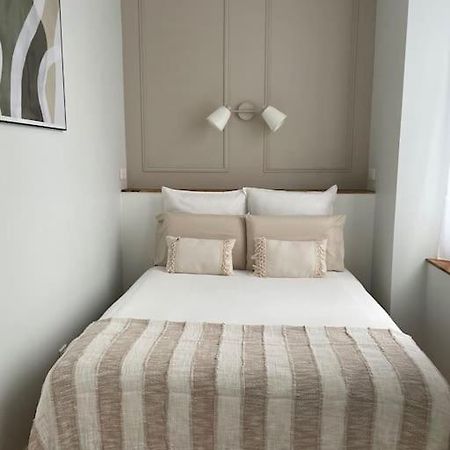 Joli Appartement Avec Parking - Proche Centre Ville Chartres Zewnętrze zdjęcie
