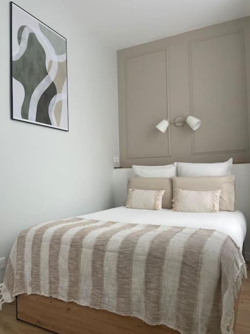 Joli Appartement Avec Parking - Proche Centre Ville Chartres Zewnętrze zdjęcie