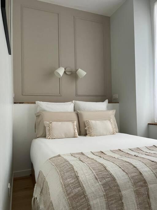 Joli Appartement Avec Parking - Proche Centre Ville Chartres Zewnętrze zdjęcie
