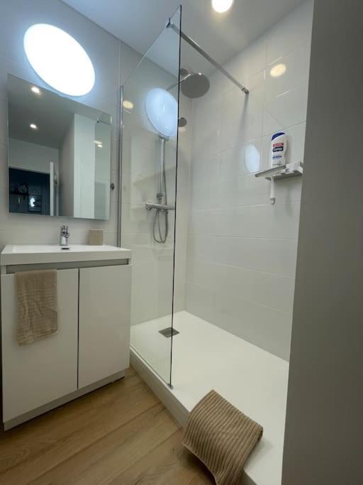 Joli Appartement Avec Parking - Proche Centre Ville Chartres Zewnętrze zdjęcie